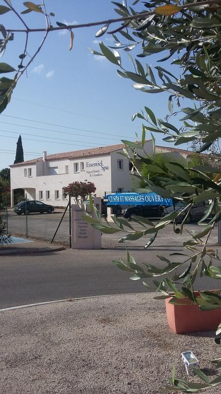 Appart'Hotel Et Chambres Essentiel Spa Arles Dış mekan fotoğraf