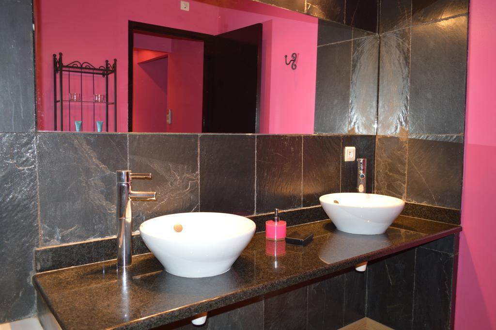 Appart'Hotel Et Chambres Essentiel Spa Arles Dış mekan fotoğraf