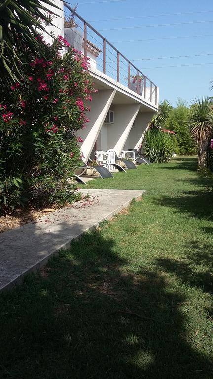 Appart'Hotel Et Chambres Essentiel Spa Arles Dış mekan fotoğraf
