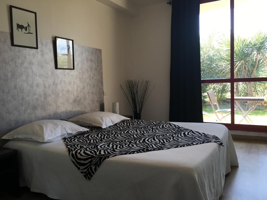 Appart'Hotel Et Chambres Essentiel Spa Arles Dış mekan fotoğraf